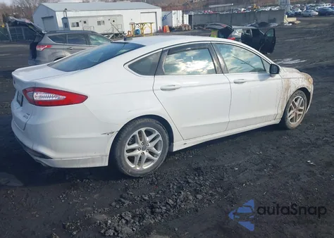 2015 Ford Fusion Se z USA, uszkodzony, nr VIN 3FA6P0HD2FR196261